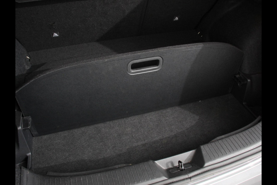 Nissan QASHQAI 1.3 MHEV Xtronic N-Connecta Navigatie Climate Control Camera Led Verwarmde voorstoelen Adaptive Cruise Control Trekhaak