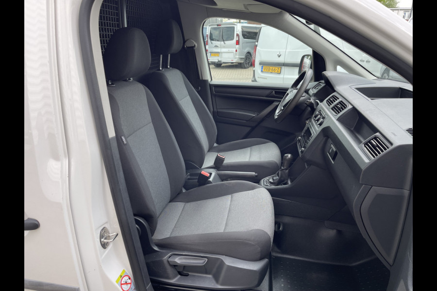 Volkswagen Caddy 2.0 TDI L2H1 BMT Maxi Comfortline / vaste prijs rijklaar € 13.450 ex btw / euro 6 / bpm vrij / lease vanaf € 227 / airco / cruise / trekhaak / imperial / ingerichte laadruimte !