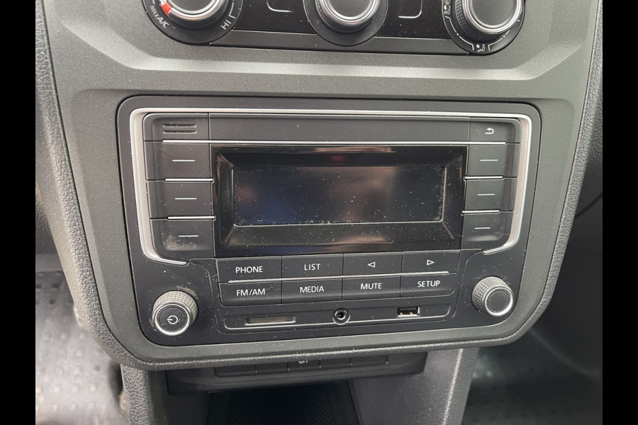 Volkswagen Caddy 2.0 TDI L2H1 BMT Maxi Comfortline / vaste prijs rijklaar € 13.450 ex btw / euro 6 / bpm vrij / lease vanaf € 227 / airco / cruise / trekhaak / imperial / ingerichte laadruimte !