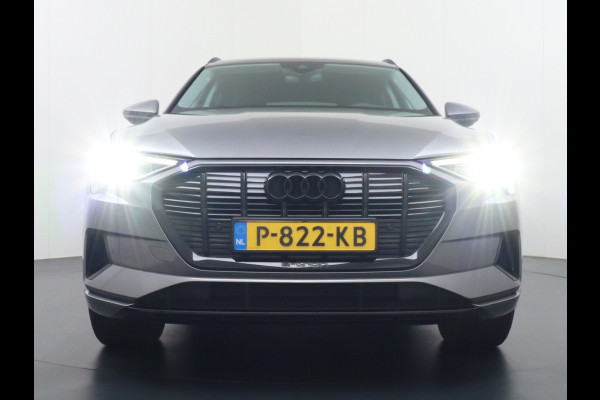 Audi e-tron Sportback 55 Quattro 408pk 95kWh Luchtvering Adaptive-Cruise Apple Carplay Android Trekhaak Elektr.Sport-Stoel+Leder/Alcantara+Verwarmd+Ge Keyless Audi sound system Lane-Assist Audi-smartphone-interface Rijstrooksensor Wifi Fase 3 Laden