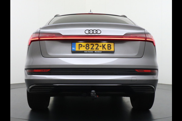 Audi e-tron Sportback 55 Quattro 408pk 95kWh Luchtvering Adaptive-Cruise Apple Carplay Android Trekhaak Elektr.Sport-Stoel+Leder/Alcantara+Verwarmd+Ge Keyless Audi sound system Lane-Assist Audi-smartphone-interface Rijstrooksensor Wifi Fase 3 Laden