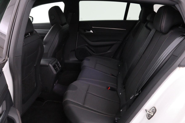 Peugeot 508 1.6 HYbrid GT | Panoramadak | Stoelverwarming | Adaptive cruise | Carplay | Camera | Half leder | Keyless | Navigatie | PHEV