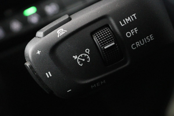 Peugeot 508 1.6 HYbrid GT | Panoramadak | Stoelverwarming | Adaptive cruise | Carplay | Camera | Half leder | Keyless | Navigatie | PHEV