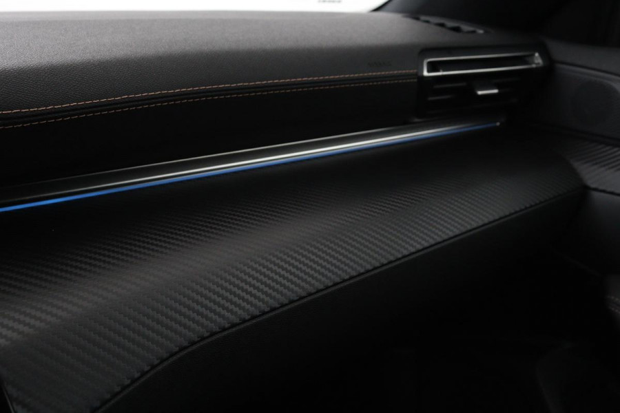 Peugeot 508 1.6 HYbrid GT | Panoramadak | Stoelverwarming | Adaptive cruise | Carplay | Camera | Half leder | Keyless | Navigatie | PHEV