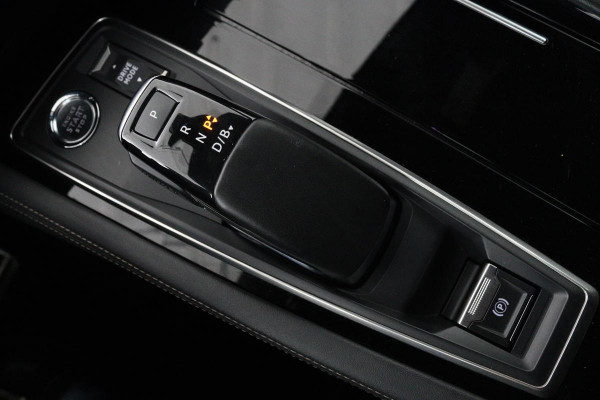 Peugeot 508 1.6 HYbrid GT | Panoramadak | Stoelverwarming | Adaptive cruise | Carplay | Camera | Half leder | Keyless | Navigatie | PHEV