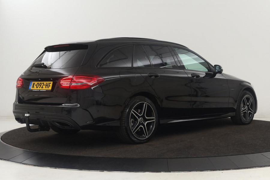 Mercedes-Benz C-Klasse 300e AMG Limited | Panoramadak | Stoelverwarming | 360 camera | Matrix LED | Carplay | Trekhaak | Leder/Alcantara | Climate control