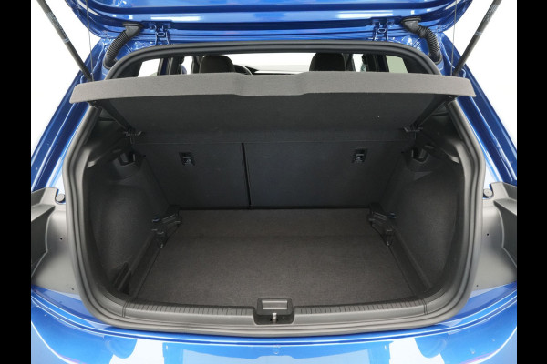 Volkswagen Polo 1.0 TSI R-Line 95 pk Led Apple Carcplay 17'' Velgen 21