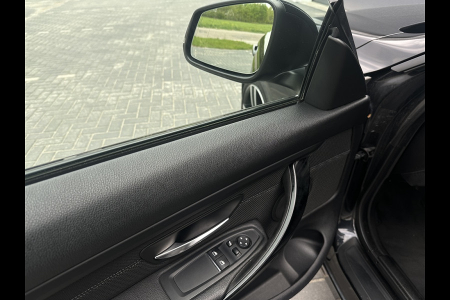 BMW 4 Serie Coupé 420i Cent Exec M2018 NAVI PDC SPORTVELGEN CLIMATE ELEK PAKKET
