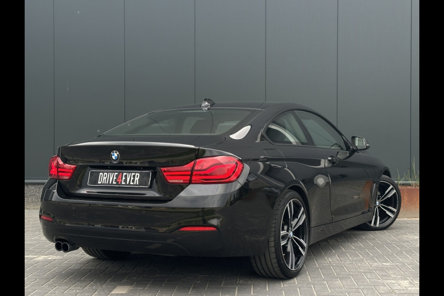 BMW 4 Serie Coupé 420i Cent Exec M2018 NAVI PDC SPORTVELGEN CLIMATE ELEK PAKKET