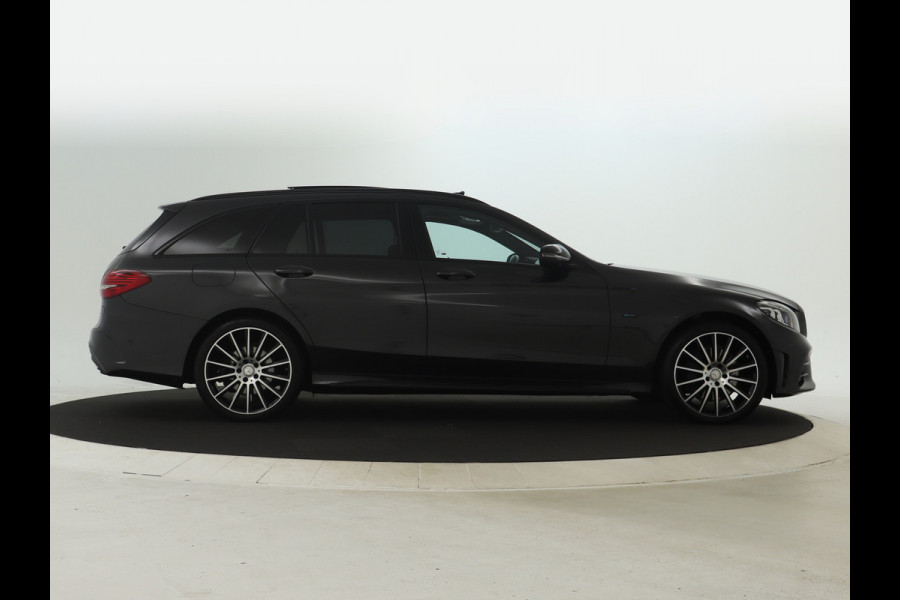 Mercedes-Benz C-Klasse Estate 300 e Business Solution AMG Panoramadak | Multispaaks lichtmetalen velgen | Navigatie | Parking support | | Inclusief 24 maanden MB Certified garantie voor Europa.