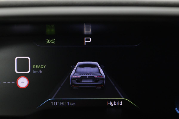 Peugeot 508 1.6 HYbrid Allure | Stoelverwarming | Carplay | Camera | Trekhaak | Navigatie | Climate control | Half leder | Cruise control | PHEV