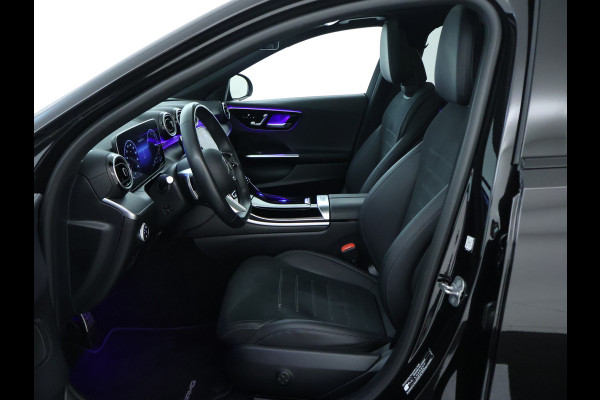 Mercedes-Benz C-Klasse 300 e AMG Plug-In Hybride | Panoramadak | Lichtmetalen velgen | Parking support met camera achter | Navigatie | Inclusief 24 maanden MB Certified garantie voor Europa.
