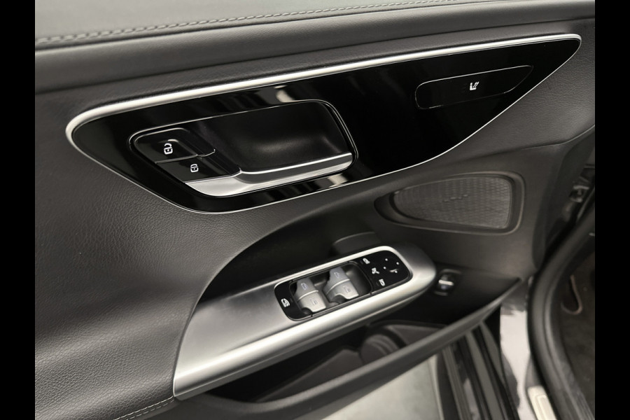 Mercedes-Benz C-Klasse 200 Launch Edition AMG Line | Multispaaks lichtmetalen velgen | Panoramadak | Navigatie | Parking support met camera achter | Inclusief 24 maanden MB Certified garantie voor Europa.