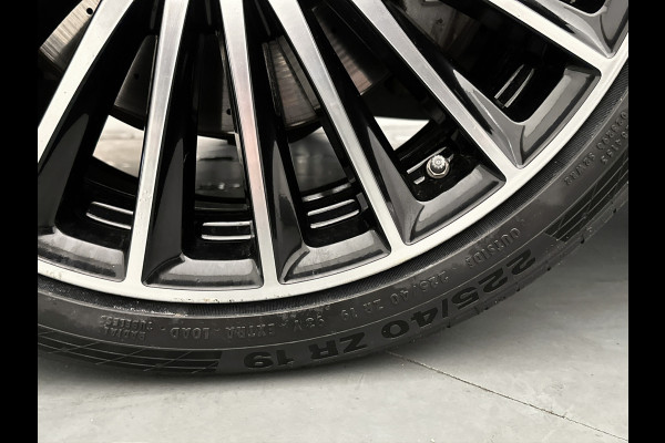 Mercedes-Benz C-Klasse 200 Launch Edition AMG Line | Multispaaks lichtmetalen velgen | Panoramadak | Navigatie | Parking support met camera achter | Inclusief 24 maanden MB Certified garantie voor Europa.