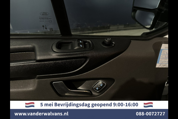 Ford Transit Custom 2.0 TDCI L1H1 Euro6 Airco | Camera | LED | Apple Carplay | Android Auto | 2500kg Trekhaak Cruisecontrol, Parkeersensoren, Verwarmde voorruit, Dakdragers, Bijrijdersbank