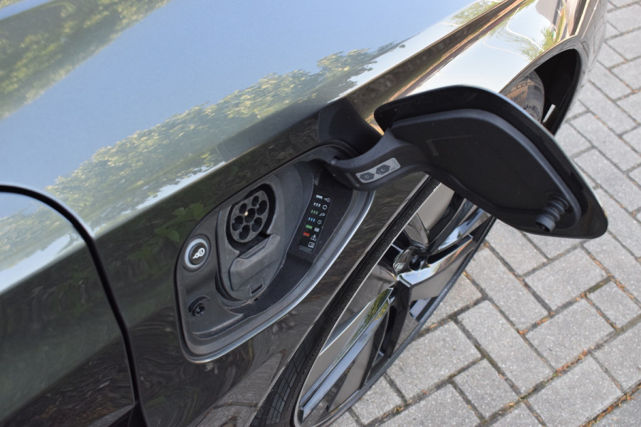Audi e-tron GT edition 93 kWh | 4-wielbesturing | Leer | B&O | Head-Up