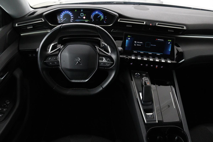 Peugeot 508 1.6 HYbrid Allure | Stoelverwarming | Trekhaak | Adaptive cruise | Half leder | Camera | Carplay | Navigatie | Climate control | PHEV