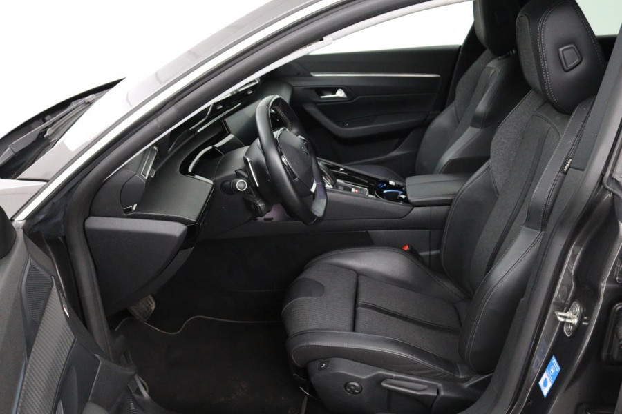 Peugeot 508 1.6 HYbrid Allure | Stoelverwarming | Trekhaak | Adaptive cruise | Half leder | Camera | Carplay | Navigatie | Climate control | PHEV