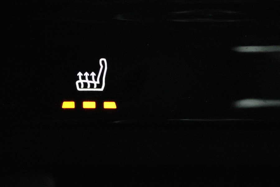 Peugeot 508 1.6 HYbrid Allure | Stoelverwarming | Trekhaak | Adaptive cruise | Half leder | Camera | Carplay | Navigatie | Climate control | PHEV