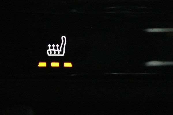 Peugeot 508 1.6 HYbrid Allure | Stoelverwarming | Trekhaak | Adaptive cruise | Half leder | Camera | Carplay | Navigatie | Climate control | PHEV