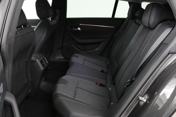 Peugeot 508 1.6 HYbrid Allure | Stoelverwarming | Trekhaak | Adaptive cruise | Half leder | Camera | Carplay | Navigatie | Climate control | PHEV