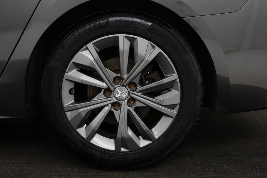 Peugeot 508 1.6 HYbrid Allure | Stoelverwarming | Trekhaak | Adaptive cruise | Half leder | Camera | Carplay | Navigatie | Climate control | PHEV