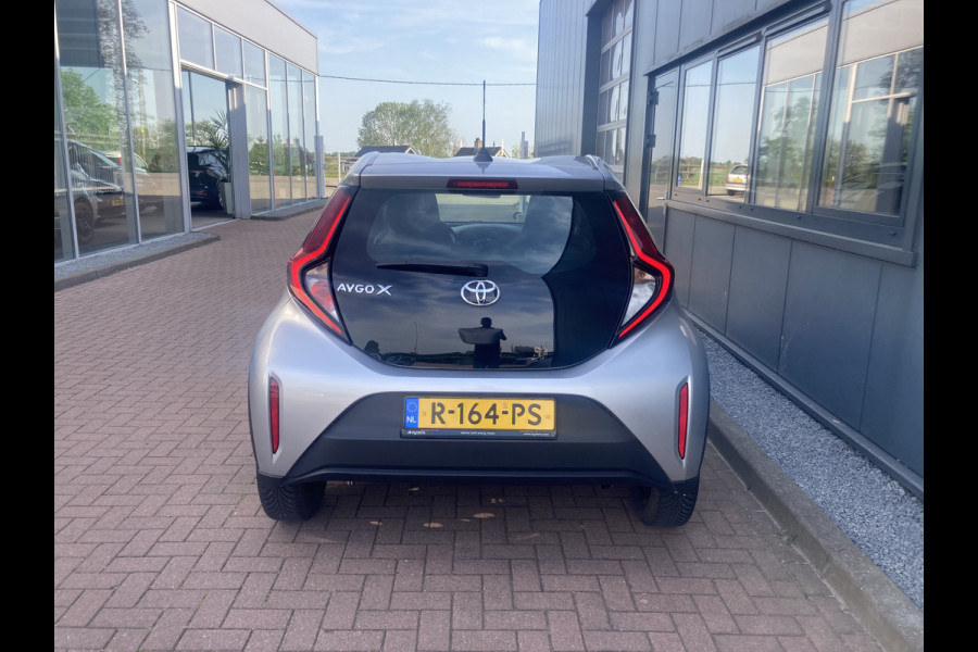 Toyota Aygo X 1.0 VVT-i Play 5-drs. CAMERA/CARPLAY/AIRCO/ADAPT.CRUISE