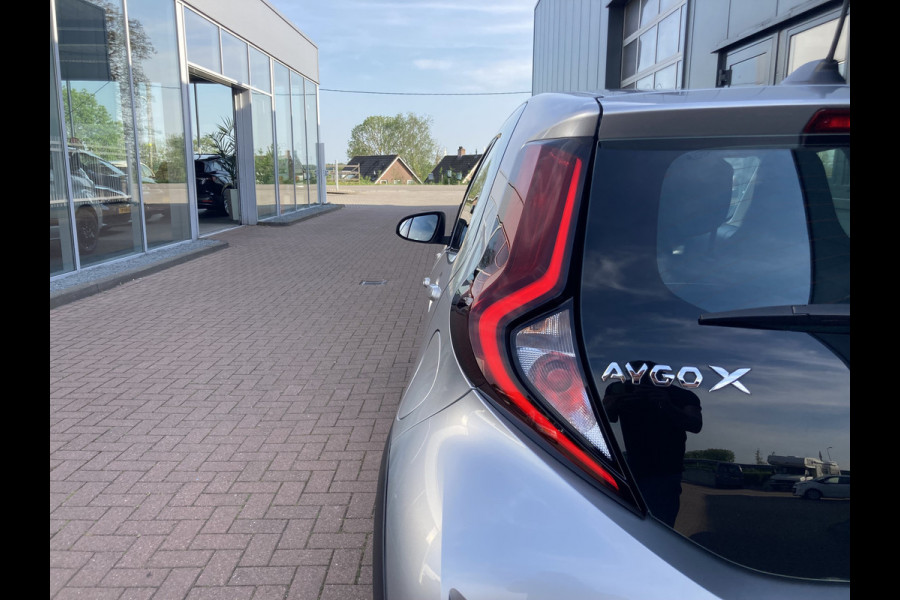 Toyota Aygo X 1.0 VVT-i Play 5-drs. CAMERA/CARPLAY/AIRCO/ADAPT.CRUISE