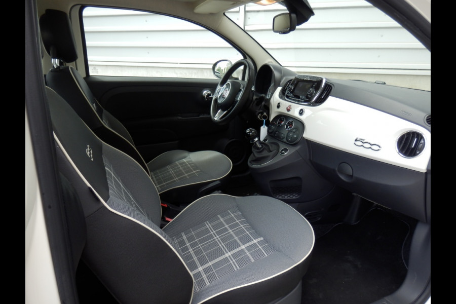 Fiat 500 1.2 Lounge | 4 cil. | Panoramadak | Clima | Navi | Pdc |