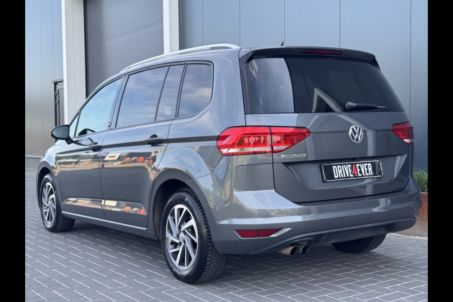 Volkswagen Touran 1.5 TSI Highline DSG TREKHAAK NAVI ACC ECC PDC LED APPLE CARPLAY