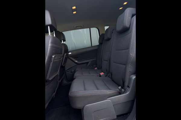 Volkswagen Touran 1.5 TSI Highline DSG TREKHAAK NAVI ACC ECC PDC LED APPLE CARPLAY