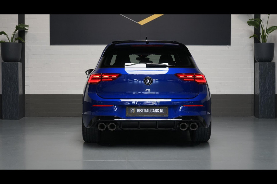 Volkswagen Golf VIII R 2.0 TSI 4M PERFORMANCE AKRAPOVIC-CAMERA-HARMAN KARDON-HUD-IQ LIGHT-KEYLESS-PANORAMA