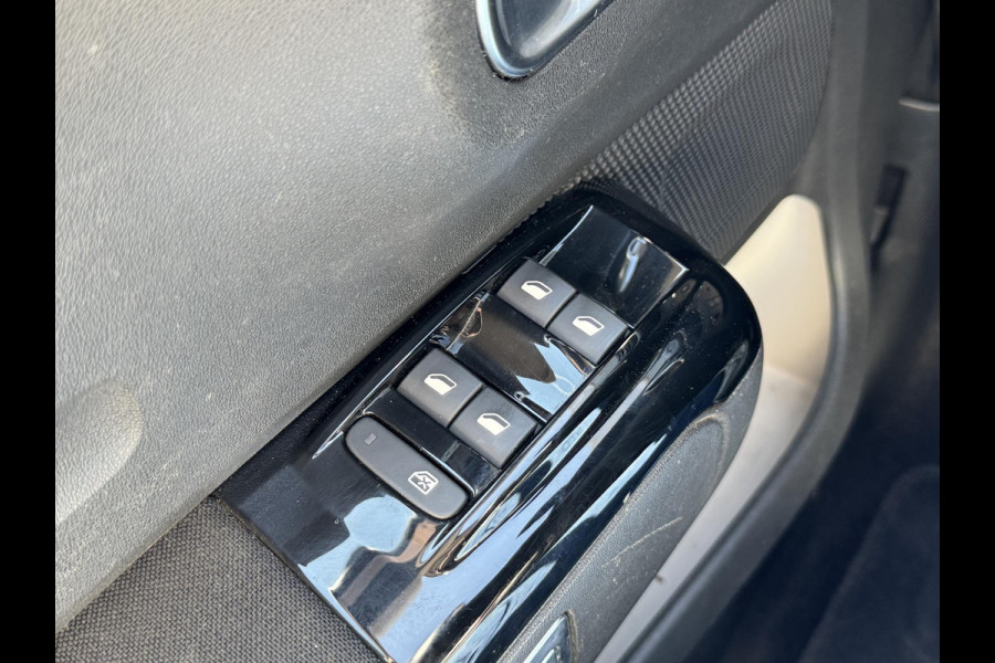 Citroën C3 1.2 PT 82 Shine | Navi | Parkeercamera | Prijs is rijklaar