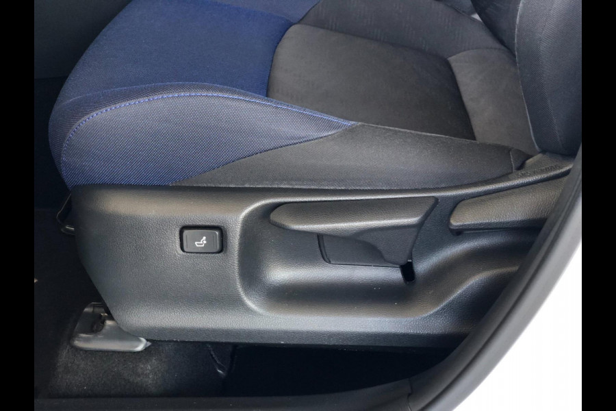 Toyota C-HR 1.8 Hybrid Bi-Tone Plus | Navi, Camera, Stoel+Stuurverw., Climate, Cruise, Trekhaak afn. | Parelmoer | NAP |