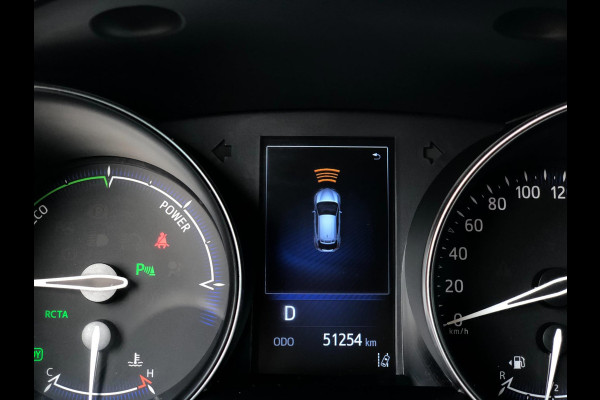 Toyota C-HR 1.8 Hybrid Bi-Tone Plus | Navi, Camera, Stoel+Stuurverw., Climate, Cruise, Trekhaak afn. | Parelmoer | NAP |