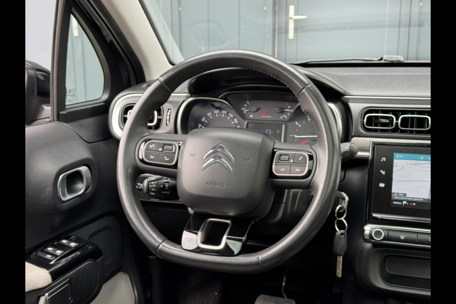 Citroën C3 1.2 PT 110 EAT6 Shine | Navi | Panoramadak | Trekhaak | Prijs is rijklaar