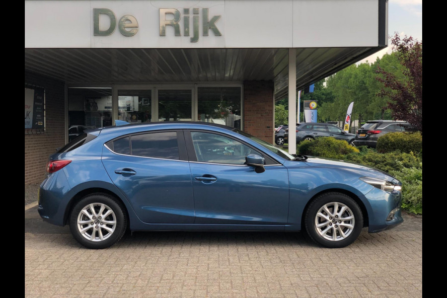 Mazda 3 2.0 SkyActiv-G 120 SkyLease GT | Head-Up, Navi, Camera, Stoel+Stuurverw., Climate | Dealeronderhouden | Eternal Blue |