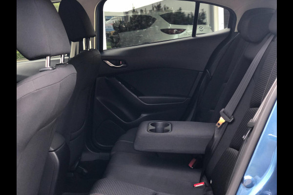 Mazda 3 2.0 SkyActiv-G 120 SkyLease GT | Head-Up, Navi, Camera, Stoel+Stuurverw., Climate | Dealeronderhouden | Eternal Blue |