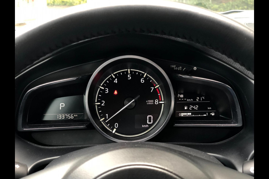 Mazda 3 2.0 SkyActiv-G 120 SkyLease GT | Head-Up, Navi, Camera, Stoel+Stuurverw., Climate | Dealeronderhouden | Eternal Blue |