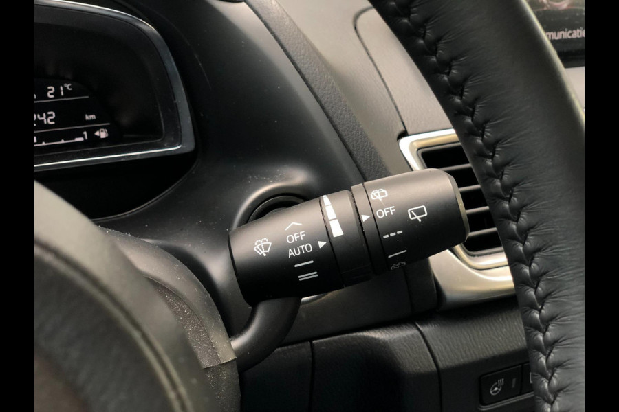 Mazda 3 2.0 SkyActiv-G 120 SkyLease GT | Head-Up, Navi, Camera, Stoel+Stuurverw., Climate | Dealeronderhouden | Eternal Blue |