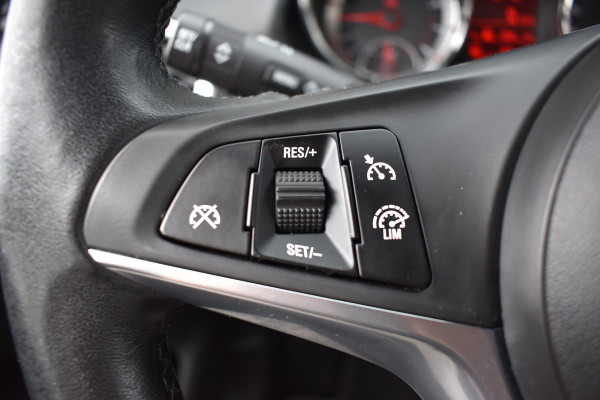 Opel ADAM 1.0 Turbo Rocks / Swing Top / Cruise Control / Clima / Bluetooth / Leder / Verw. stoelen + stuur