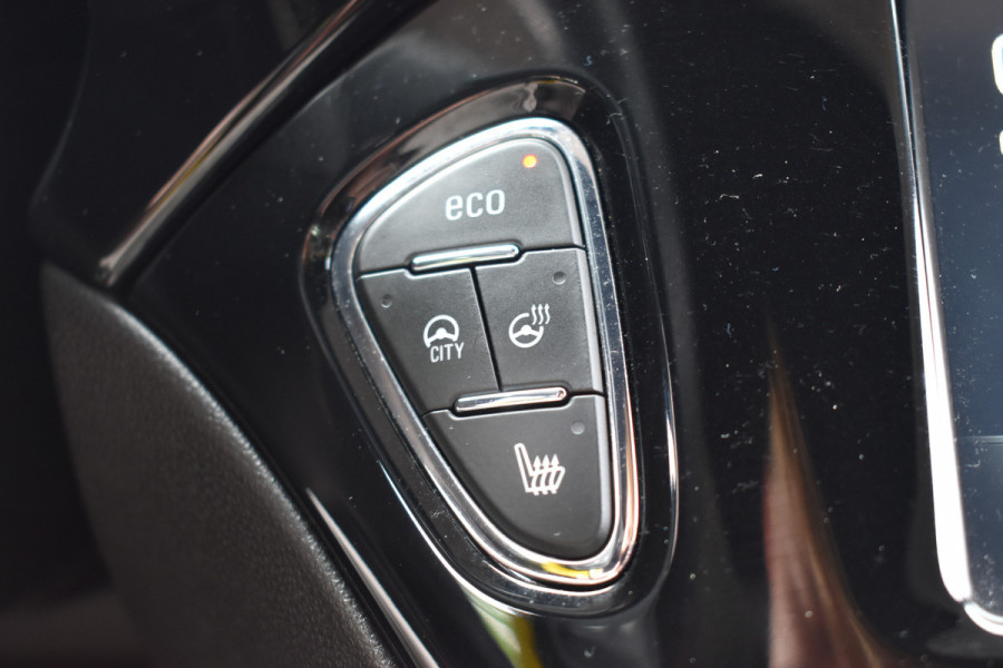 Opel ADAM 1.0 Turbo Rocks / Swing Top / Cruise Control / Clima / Bluetooth / Leder / Verw. stoelen + stuur