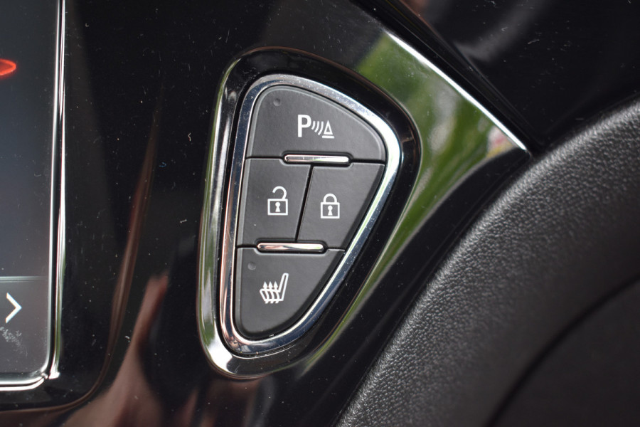 Opel ADAM 1.0 Turbo Rocks / Swing Top / Cruise Control / Clima / Bluetooth / Leder / Verw. stoelen + stuur