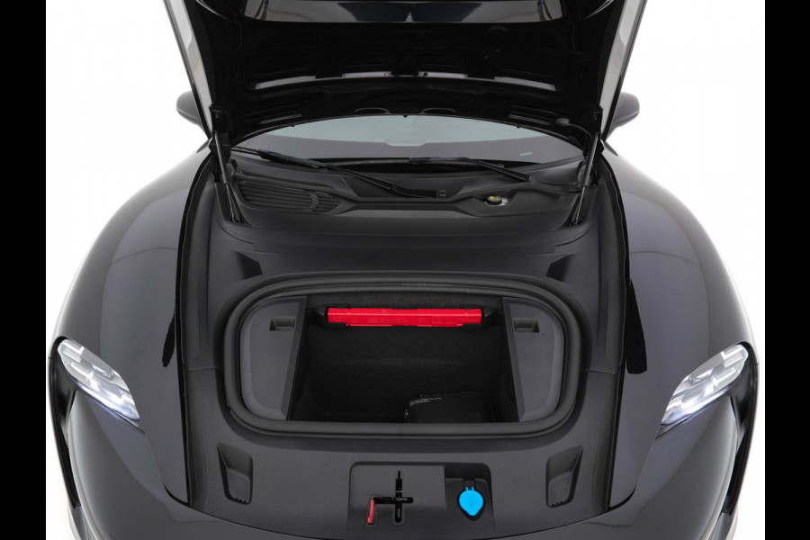 Porsche Taycan Performance 84 kWh [ 3-Fase ] Aut. *PANO | HEAT-PUMP | SPORT-CHRONO-PACK | LEATHER-MICROFIBRE | FULL-LED | MEMORY-PACK | BOSE-SOUND | AIR-SUSPENSION | BLINDSPOT | HEATED-SPORT-SEATS | CAMERA | DAB+ | ECC | PDC | 20''ALU*