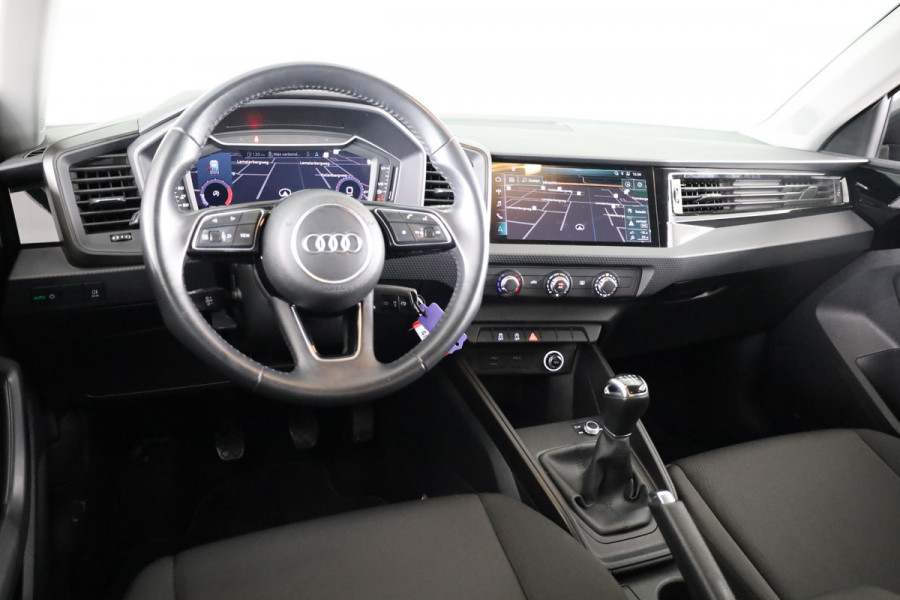 Audi A1 Sportback 25 TFSI epic 95pk | Navigatie | 17 inch Lichtmetalen velgen | Aplle Carplay/ Android Auto | Airconditioning