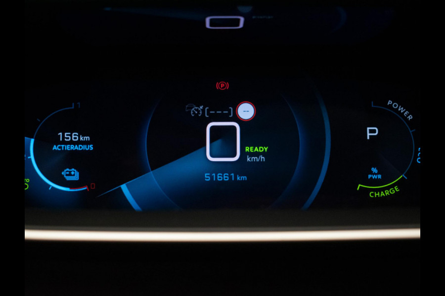 Peugeot e-208 EV GT 350 50 kWh Sport (APPLECARPLAY,NAVI,STOELVERWARMING,CRUISE,GETINT,CARBON,SPORTSTOELEN,CAMERA,SFEERVERLICHTING)