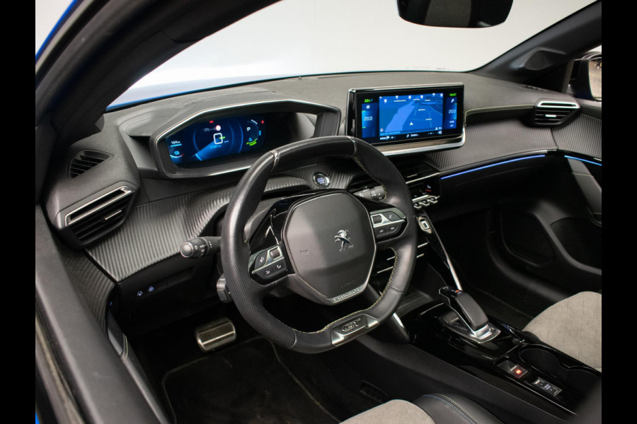 Peugeot e-208 EV GT 350 50 kWh Sport (APPLECARPLAY,NAVI,STOELVERWARMING,CRUISE,GETINT,CARBON,SPORTSTOELEN,CAMERA,SFEERVERLICHTING)