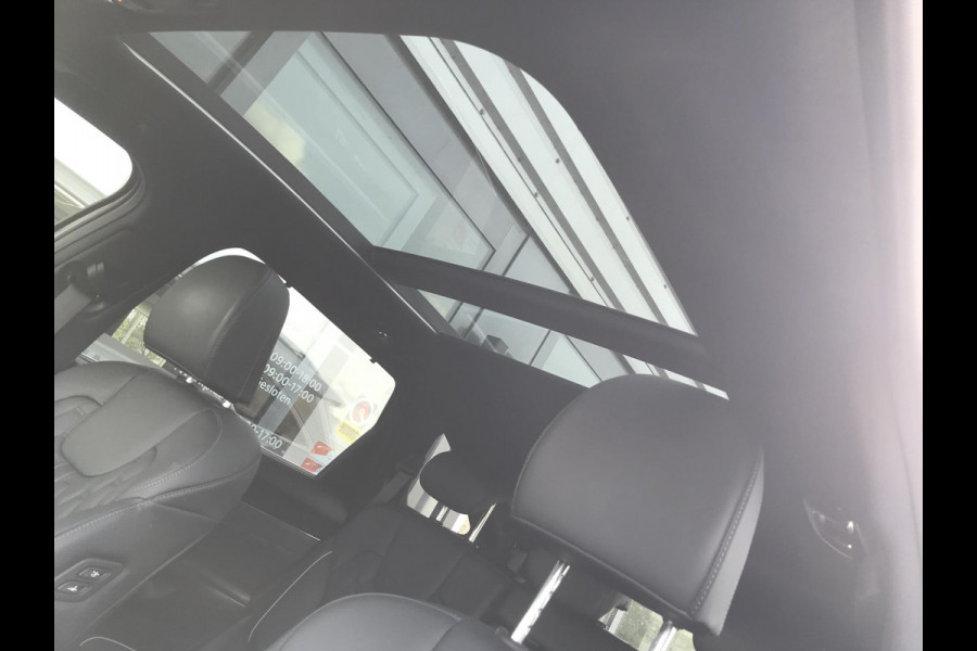 Kia Sorento 1.6 Plug-in Hybrid 4WD ExecutiveLine 7persoons Kia Sorento 1.6 T-GDI Plug-in Hybrid 4WD ComfortLine 5p.