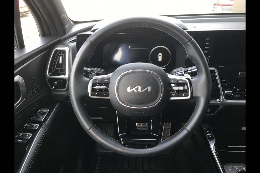 Kia Sorento 1.6 Plug-in Hybrid 4WD ExecutiveLine 7persoons Kia Sorento 1.6 T-GDI Plug-in Hybrid 4WD ComfortLine 5p.