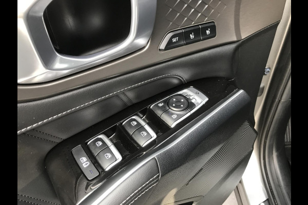 Kia Sorento 1.6 Plug-in Hybrid 4WD ExecutiveLine 7persoons Kia Sorento 1.6 T-GDI Plug-in Hybrid 4WD ComfortLine 5p.
